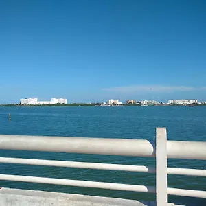 https://apartamento-pok-tapok.quintano-roohotels.com